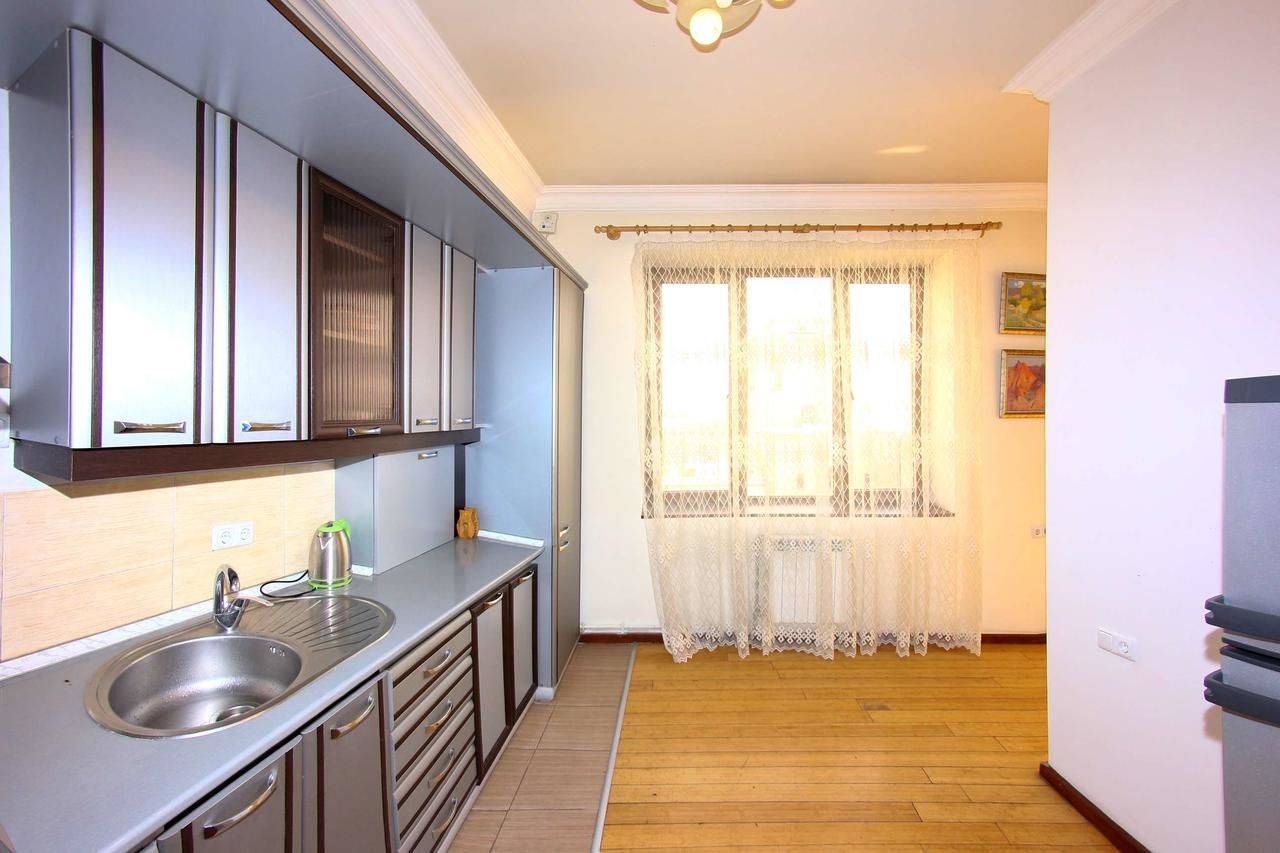 Фотографии номера Апартаменты с 1 спальней в  Arm Hostel Ереван